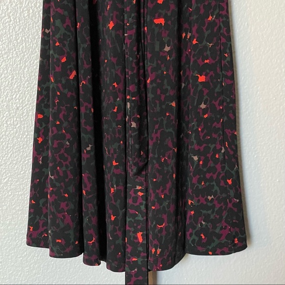 Leotta Perfect Faux Wrap Purple Gray Pink Cheetah Print Dress Size Medium - Picture 5 of 10